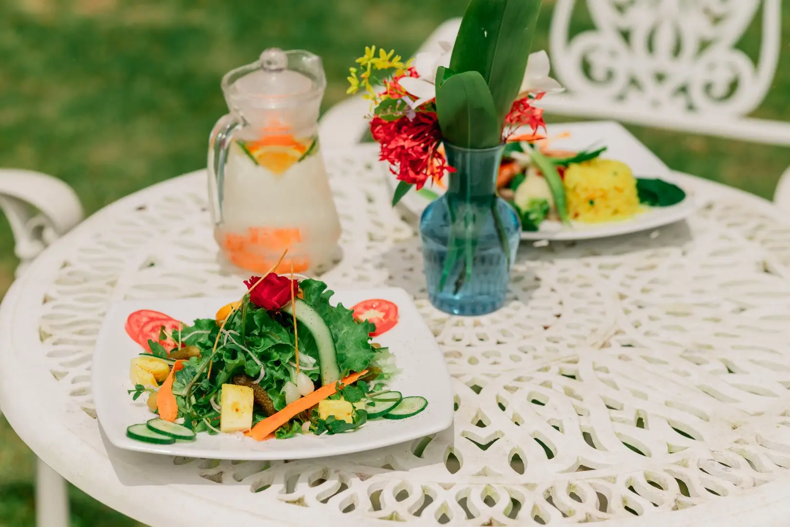 Colourful garden salad served during a wellness retreat
